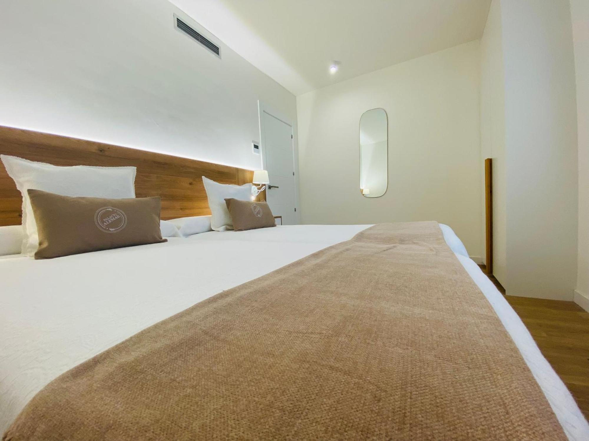 לורדו Apartamentos Palacio Alemar חדר תמונה